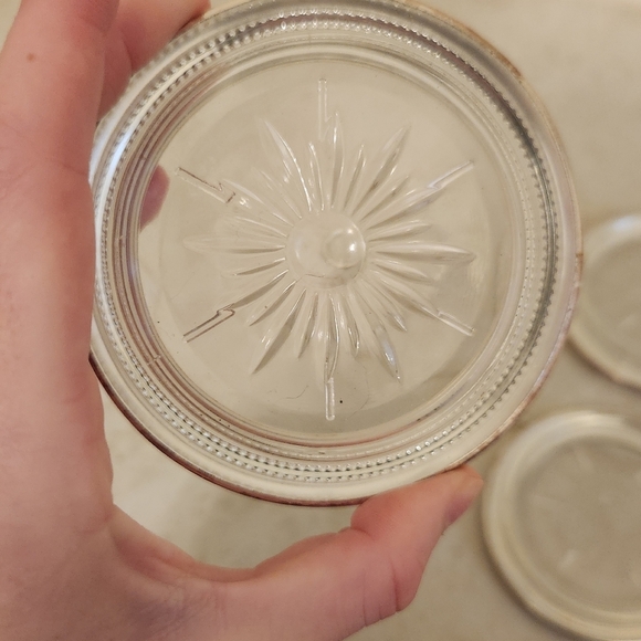 Vintage Silver Plate Glass and Silver Plated Coasters Starburst Pattern Set Of 4 - Picture 5 of 6